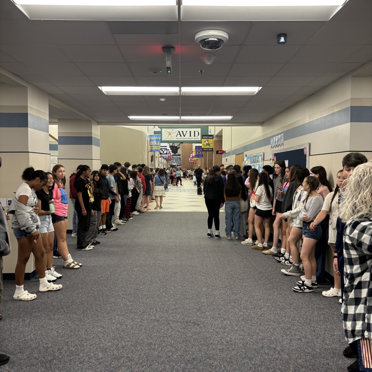 EvansPanthers's tweet image. Our Evans athletes competed in the Special Olympics yesterday and we couldn't be more proud! The panthers were lined up and ready to support! 🐾 🩵 #evansIMPACT