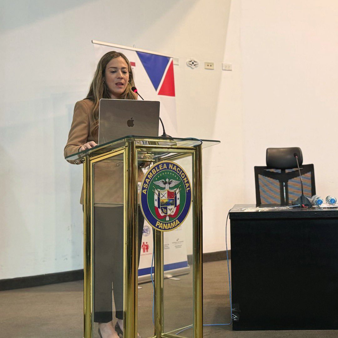 CONEPPanama's tweet image. El CoNEP, representado por Yinette Chandeck, participó en la presentación del Informe de Avance Quinquenal y acto de transición de COPEME en la @asamblea. Seguimos comprometidos con la educación.
📘🤝🏛️🎓
#COPEME #EducaciónPanamá #CoNEP