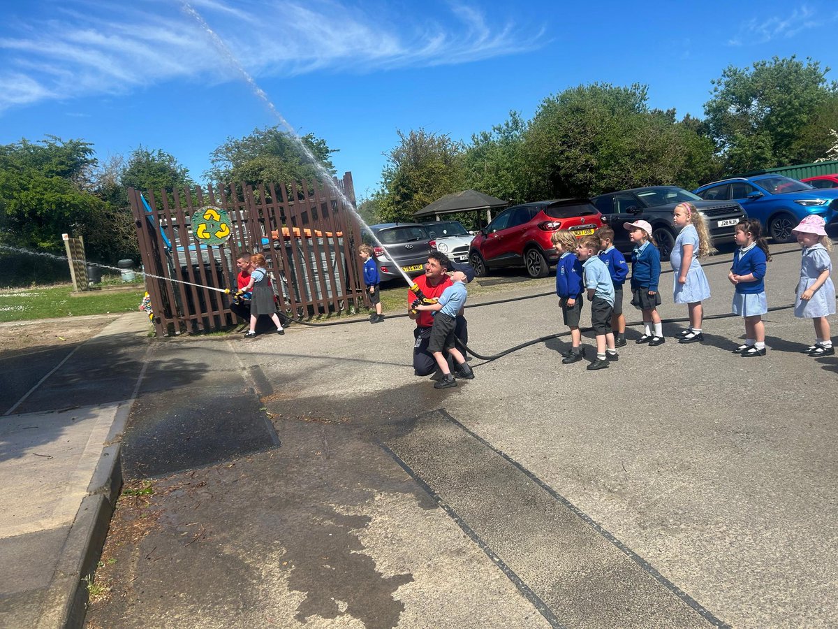 EYFS have had a brilliant morning, with a visit from Hartlepool and Cleveland Fire Brigade! They have learned lots about fire safety and the role of a Firefighter! 🧑‍🚒 They even had the chance to spray a fire hose and have a look in the back of a fire engine! 🚒

<a href="/AdAstraTrust/">Ad Astra Academy Trust</a>