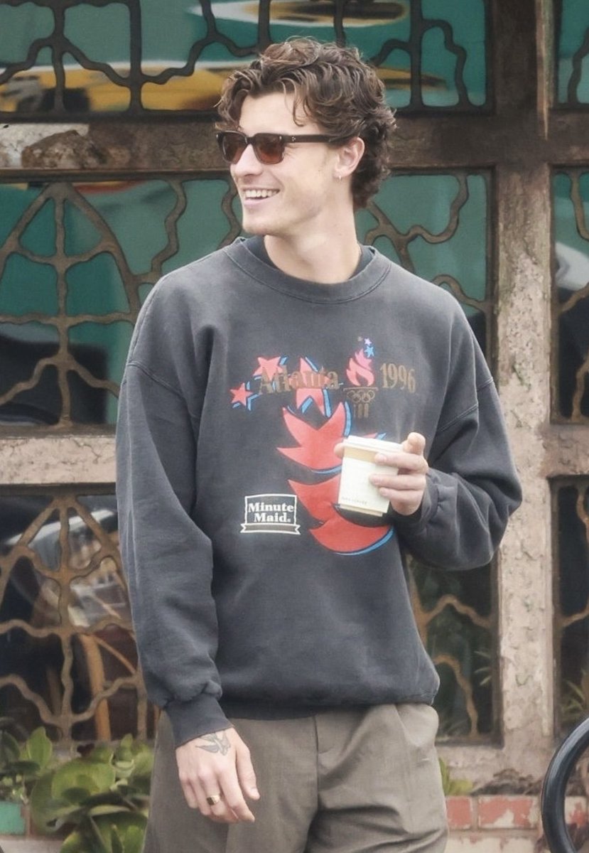 📸 | Shawn Mendes hoje em Los Angeles.