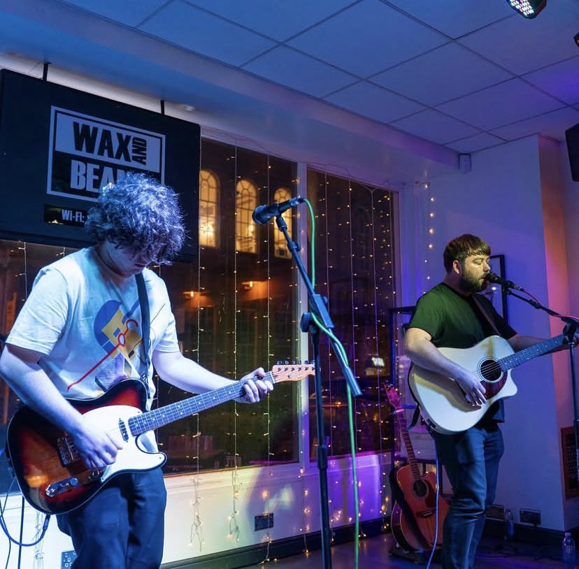 PanheadSharps's tweet photo. MANCHESTER
Few more snaps from the Lala land productions launch night @waxandbeans ! πΆ
Great venue, great city and great night! π₯
#manchester #tour #newmusic #lalaland #acoustic #strippedback https://t.co/k6FJV0jeZl