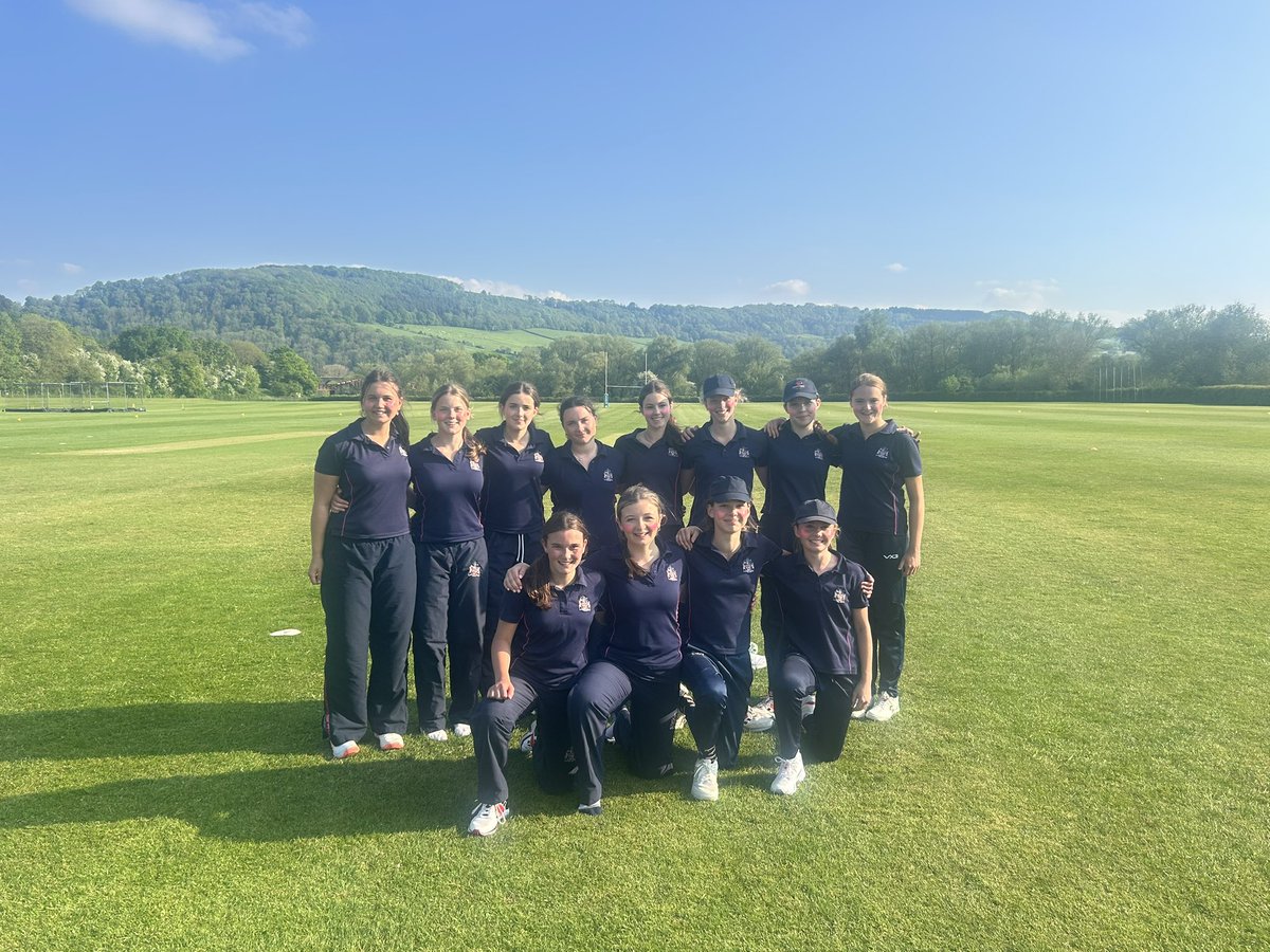 Girls 15’s win and progress to the next round 🏏 thank you <a href="/Sports_CCB/">Christ College Brecon Sport</a> for the fixture!