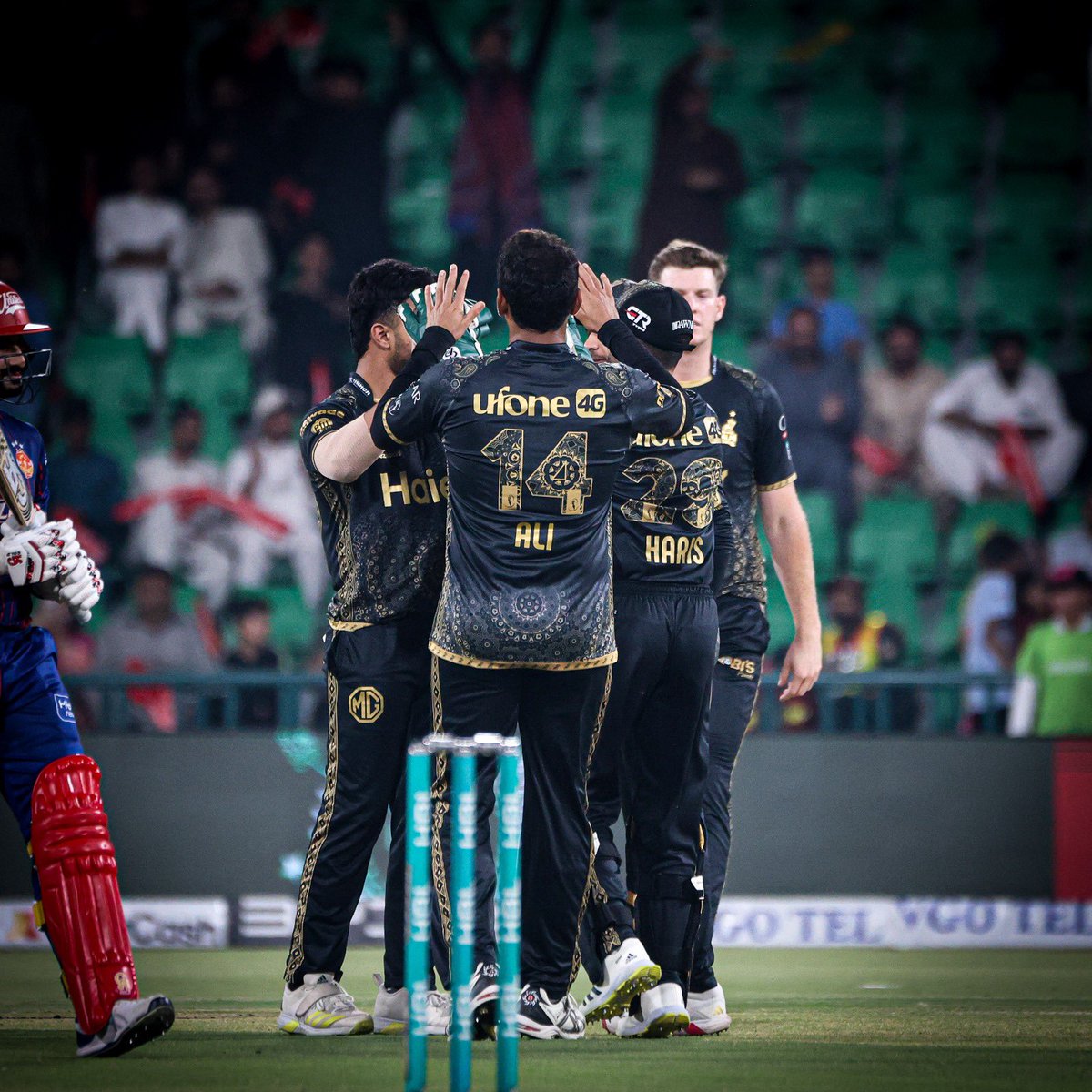 hassiii_medico's tweet image. Some glimpses from 1st inning 👏
#PSL #PZ #PeshawarZalmi #BabarAzam𓃵