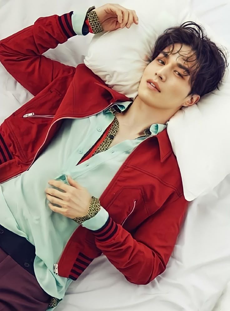 Founding and History: BMW, Bayerische Motoren Werke AG, was founded in 1916 in Munich, Germany, initially producing aircraft engines. The company transitioned to motorcycle production in the 1920s and eventually to automobiles in the 1930s.