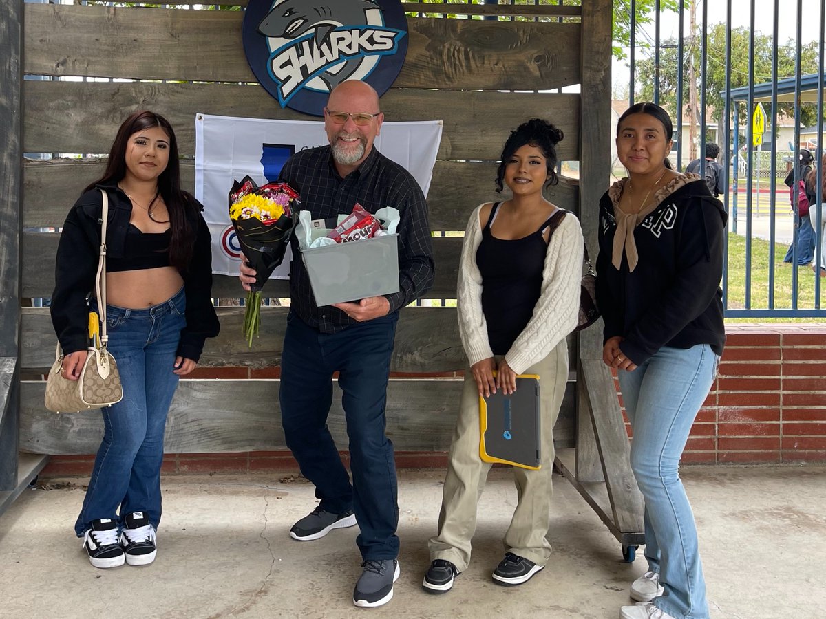 Thank you to my students who put together a gift basket and bouquet for Principal's Day yesterday. What a cool surprise! I couldn't be more thankful for the thoughtful, hard-working, and dedicated students who make Surfside the awesome school that it is.