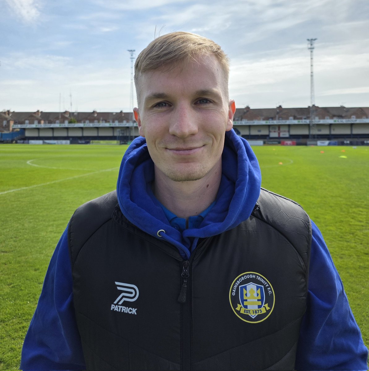 𝐆𝐎𝐀𝐋𝐊𝐄𝐄𝐏𝐄𝐑, 𝐃𝐀𝐕𝐈𝐃 𝐑𝐎𝐁𝐒𝐎𝐍, 𝐌𝐀𝐊𝐄𝐒 𝐌𝐎𝐕𝐄 𝐏𝐄𝐑𝐌𝐀𝐍𝐄𝐍𝐓 |

The ex Hully City shot-stopper has had three short spells at #Trinity but now - he is here to stay. 

Read the thoughts of the 'keeper, here: ↘️

gainsboroughtrinity.com/news/team-news…