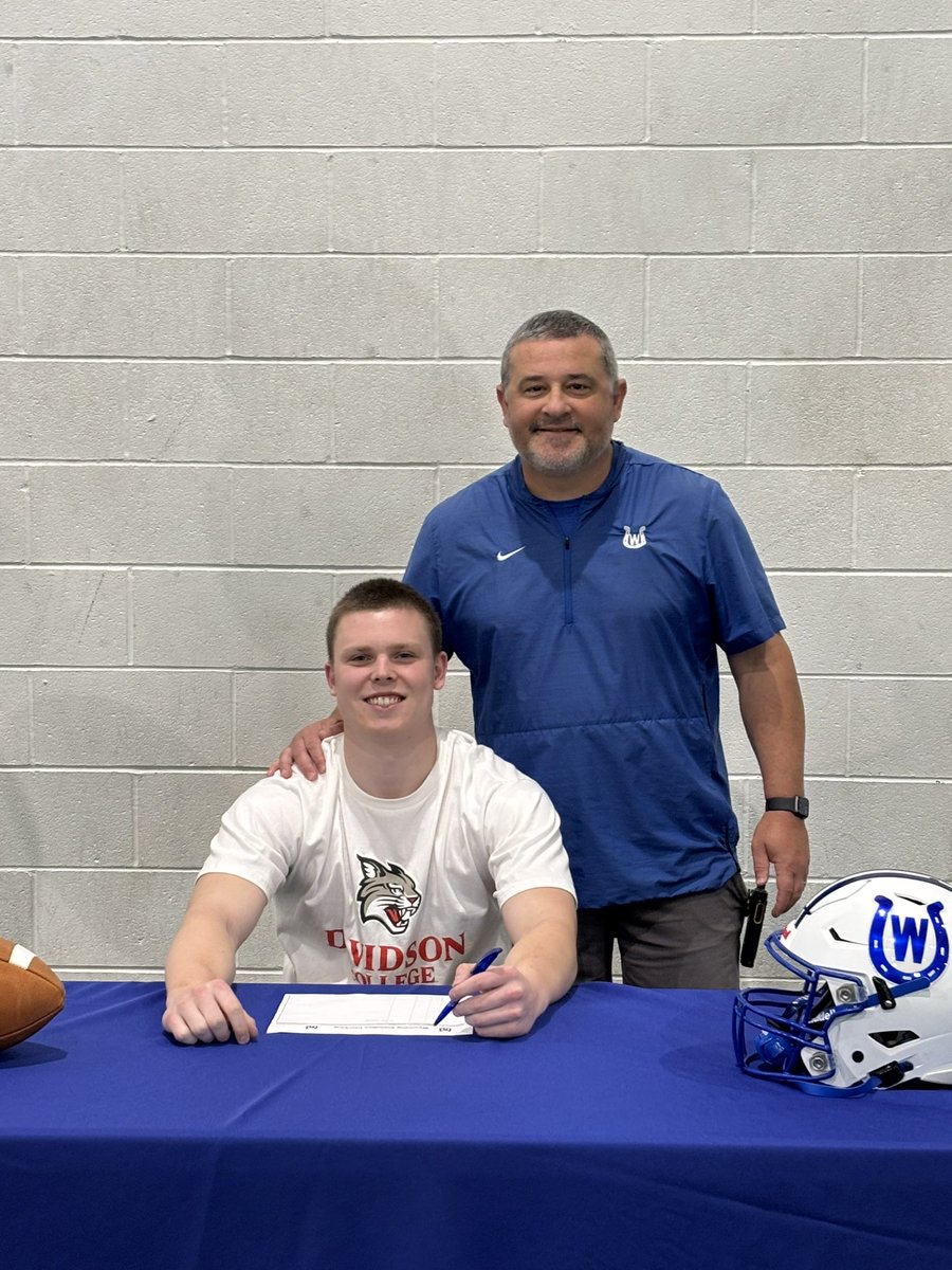 Aaron Hancock (@coachhancock) on Twitter photo Congratulations to Billy Lyons <a href="/BillyLyons25/">Billy Lyons</a> who signed with Davidson College! #OnWyoming Congratulations to Billy Lyons <a href="/BillyLyons25/">Billy Lyons</a> who signed with Davidson College! #OnWyoming