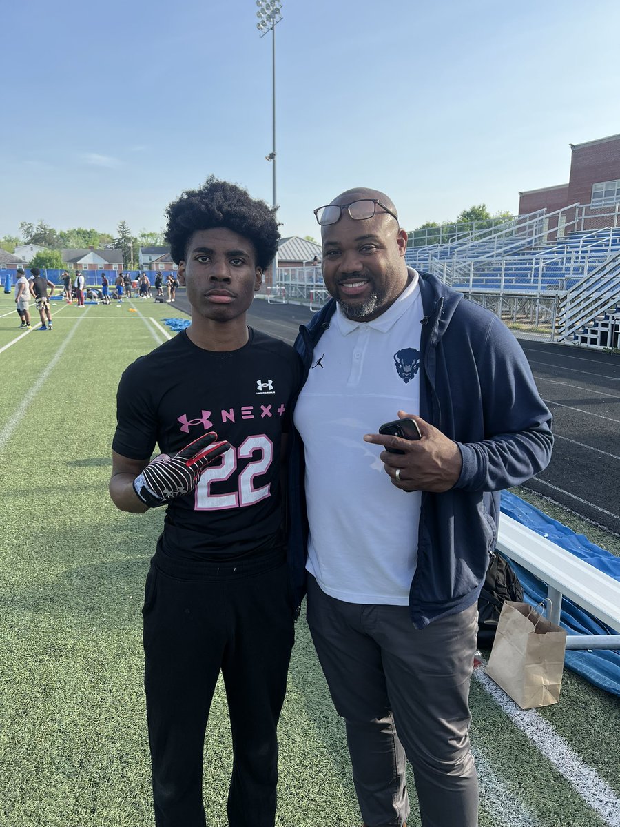 blake10kk's tweet image. Thank you to @CowsetteCoach for visiting my teammates and I and evaluating us. @MustangGang410 @HUBISONFOOTBALL