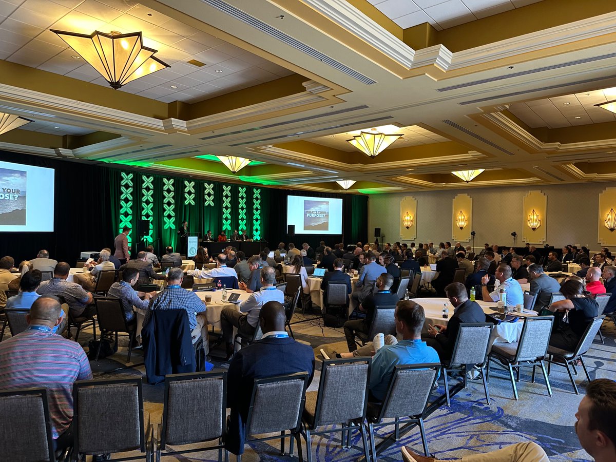 Michael P. Bolognesi (@m_bolognesimd) on Twitter photo Great crowd at the <a href="/AAHKS/">AAHKS</a> Spring Meeting in Scottsdale! <a href="/AAHKS_YAG/">AAHKS Young Arthroplasty Group</a> <a href="/womenAAHKS/">WomenInArthroplasty</a> Great crowd at the <a href="/AAHKS/">AAHKS</a> Spring Meeting in Scottsdale! <a href="/AAHKS_YAG/">AAHKS Young Arthroplasty Group</a> <a href="/womenAAHKS/">WomenInArthroplasty</a>