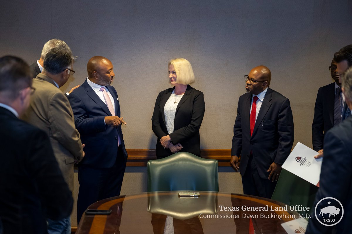 Texas General Land Office tweet media