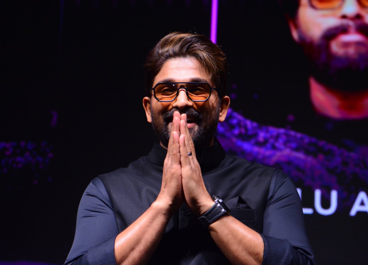 InfoDivLatur's tweet image. अभिनेते @alluarjun च्या &apos;टॅलेंट बियॉन्ड बॉर्डर्स&apos; विषयावर दिलखुलास गप्पा. वेव्हज्‌ मध्ये भारताला सर्जनशील आशय सामग्रीमध्ये जगाचे नेतृत्व करण्याची संधी, असा विश्वास  त्यांनी व्यक्त केला.
#CreateInIndiaChallenge
#WAVES2025
#WAVES
#WAVESIndia
#WAVESummit
@MahaDGIPR