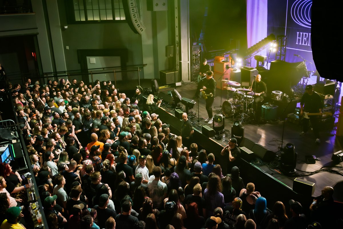 BlkSerpentPress's tweet photo. @chiodos  rocks a sold-out show at the @RoxianTheatre celebrating 20 years of all’s well that ends well!
https://t.co/AIoBav4vZs...
📷: Aarika MacIntyre https://t.co/ld0Q0twdcw
