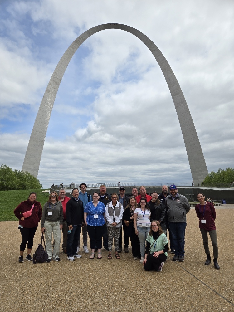 Teaching American History (TAH.org) (@teachamhistory) on Twitter photo Safe travels to all of the #TAHTeachers joining us at <a href="/JMMontpelier/">Madison's Montpelier</a> this weekend to learn about James Madison & the Constitution!
Last weekend we were in St. Louis where teachers discussed Westward Expansion, visited <a href="/GatewayArchNPS/">Gateway Arch NPS</a> and took a river cruise tour!
#TAHSeminars Safe travels to all of the #TAHTeachers joining us at <a href="/JMMontpelier/">Madison's Montpelier</a> this weekend to learn about James Madison & the Constitution!
Last weekend we were in St. Louis where teachers discussed Westward Expansion, visited <a href="/GatewayArchNPS/">Gateway Arch NPS</a> and took a river cruise tour!
#TAHSeminars
