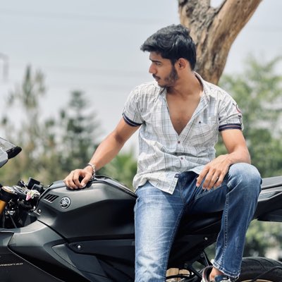 thekunalvermaa's tweet photo. #NewProfilePic https://t.co/h0sVIQsE2a
