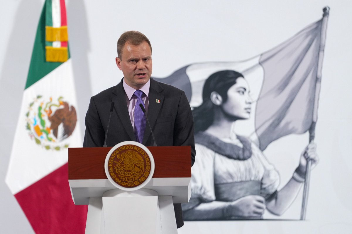 En #UnileverMéxico estamos comprometidos con el país, su desarrollo y su gente. Anunciamos nuestra inversión de 30mil millones de pesos de 2025 a 2028. Juntos seguiremos iluminando la vida diaria de todas las personas a través de marcas icónicas.