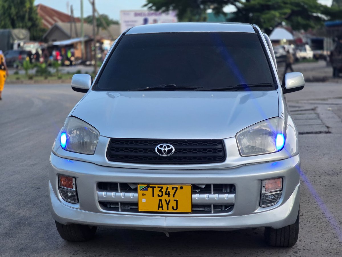 Eng_Matarra's tweet photo. RAV-4 KILL-TIME 

(Short Chasis)

REG: #AYJ
CC. 1900
ENGINE- 1AZ
FULL AC

BEI - MIL 7.9

IPO DAR

CALL - 0719542184 https://t.co/ywbMj0TqgJ