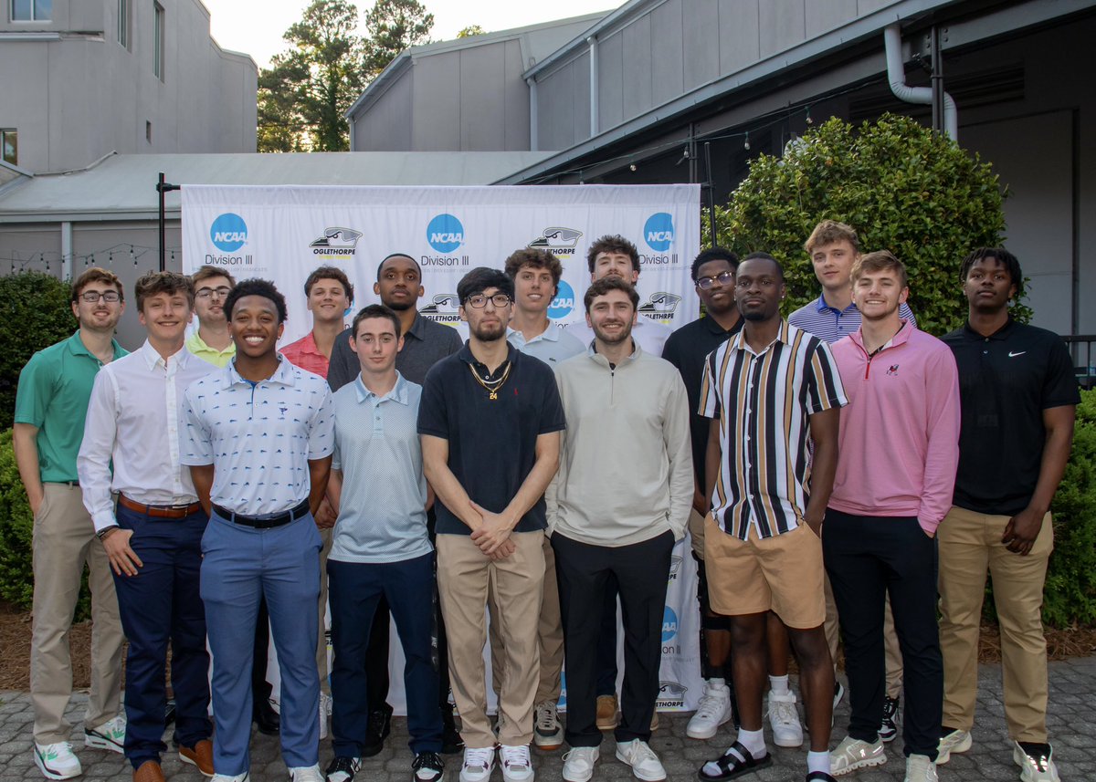 GoPetrelsMBBall's tweet image. Our guys cleaned up nice last week for the annual Petey’s Awards Ceremony! 👔 Congrats to all of our players that were recognized for their various awards, including Dylan Pumpian being named the Male Scholar-Athlete of the Year! 📚
#StayStormy | #GoPetrels