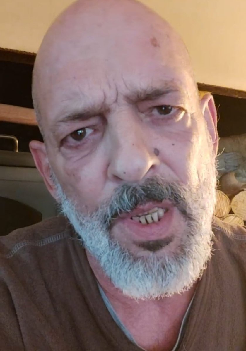 SrLiberal's tweet image. Hola @pvtop3rc3beiro 

Quizá deberías leer detenidamente el artículo 169 del CP.

Por cierto, me encanta Cangas (Vigo), no porque sea bonito (que lo es) sino por lo diligentes que son los juzgados.