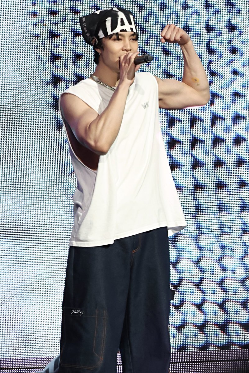 20250427 Promise you

근육 check 💪

#JOHNNY #쟈니 #ジャニー #서영호 
#JOHNNYSUH #영호 #NCT127 #NCT
#NCT127_NEOCITY_THE_MOMENTUM_MACAU
#NEOCITY_THE_MOMENTUM_IN_MACAU