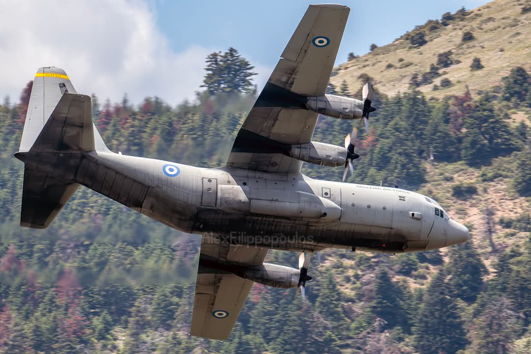 kiloalpha87's tweet image. Το πιο καυλιαρικο αεροπλανο του κοσμου.

📸 Alex Filippopoulow