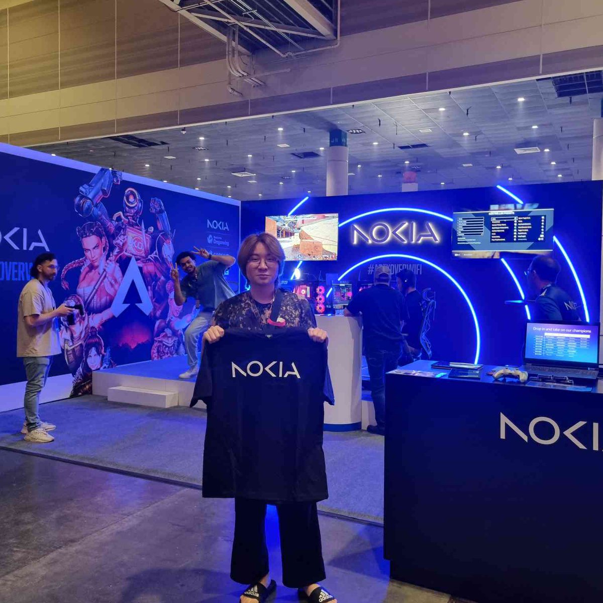 1v1全部勝ってTシャツもらった👍👍