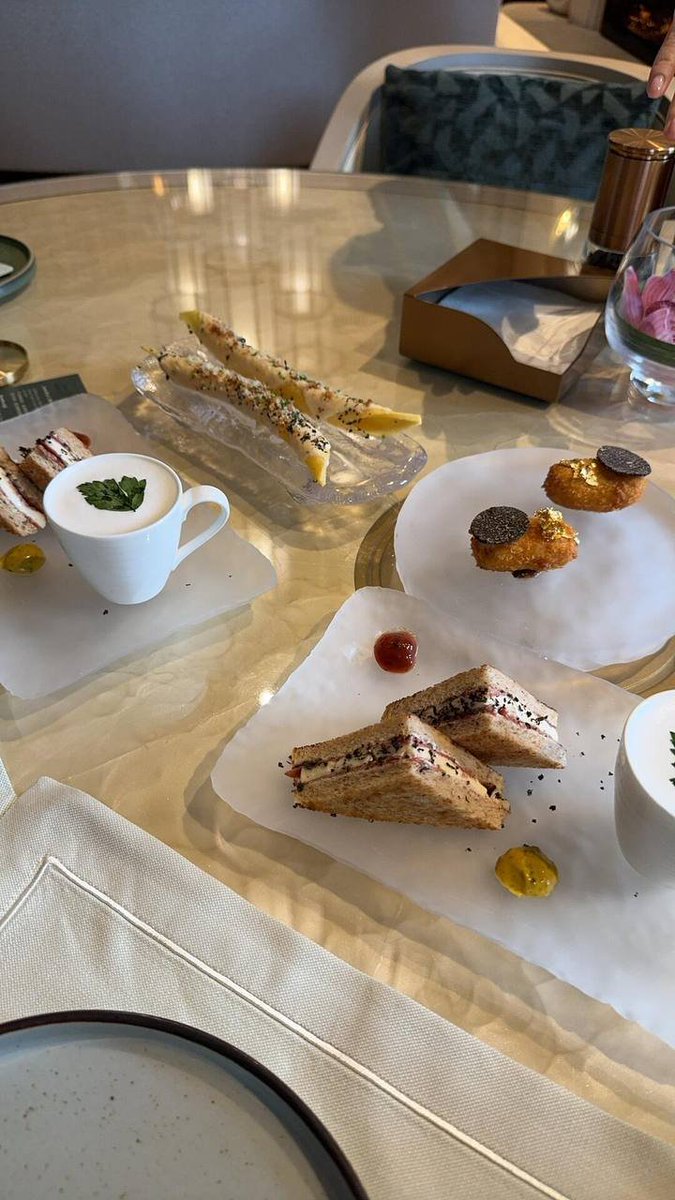 Afternoon tea fragments in the camera🧀🧀