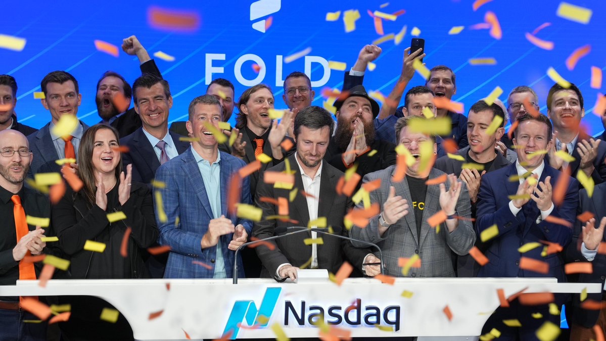 NEW: The first publicly traded #Bitcoin financial services company, Fold,  rings the opening bell on the Nasdaq 👏