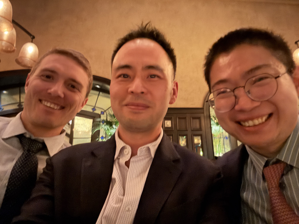 Andrew J. Hung, MD (@ajhungmd) on Twitter photo Behind every big paper from our group (e.g <a href="/JAMASurgery/">JAMA Surgery</a>), are the dedicated trainees that just make it happen.
jamanetwork.com/journals/jamas…
Grateful to work with and mentor some of the most brilliant and good people I know.
<a href="/john_r_heard/">John R. Heard, MD, MS</a> - future <a href="/UroOnc/">Society of Urologic Oncology</a> fellow!
<a href="/Runzhuo_Ma/">Runzhuo Ma</a> - Behind every big paper from our group (e.g <a href="/JAMASurgery/">JAMA Surgery</a>), are the dedicated trainees that just make it happen.
jamanetwork.com/journals/jamas…
Grateful to work with and mentor some of the most brilliant and good people I know.
<a href="/john_r_heard/">John R. Heard, MD, MS</a> - future <a href="/UroOnc/">Society of Urologic Oncology</a> fellow!
<a href="/Runzhuo_Ma/">Runzhuo Ma</a> -