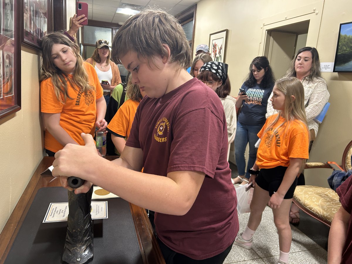 Students from Rainelle and Creighton Elementary Schools in Greenbrier County visited the Secretary of State’s Office Friday. Students in grades third through fifth were at the State Capitol for a mock legislature.