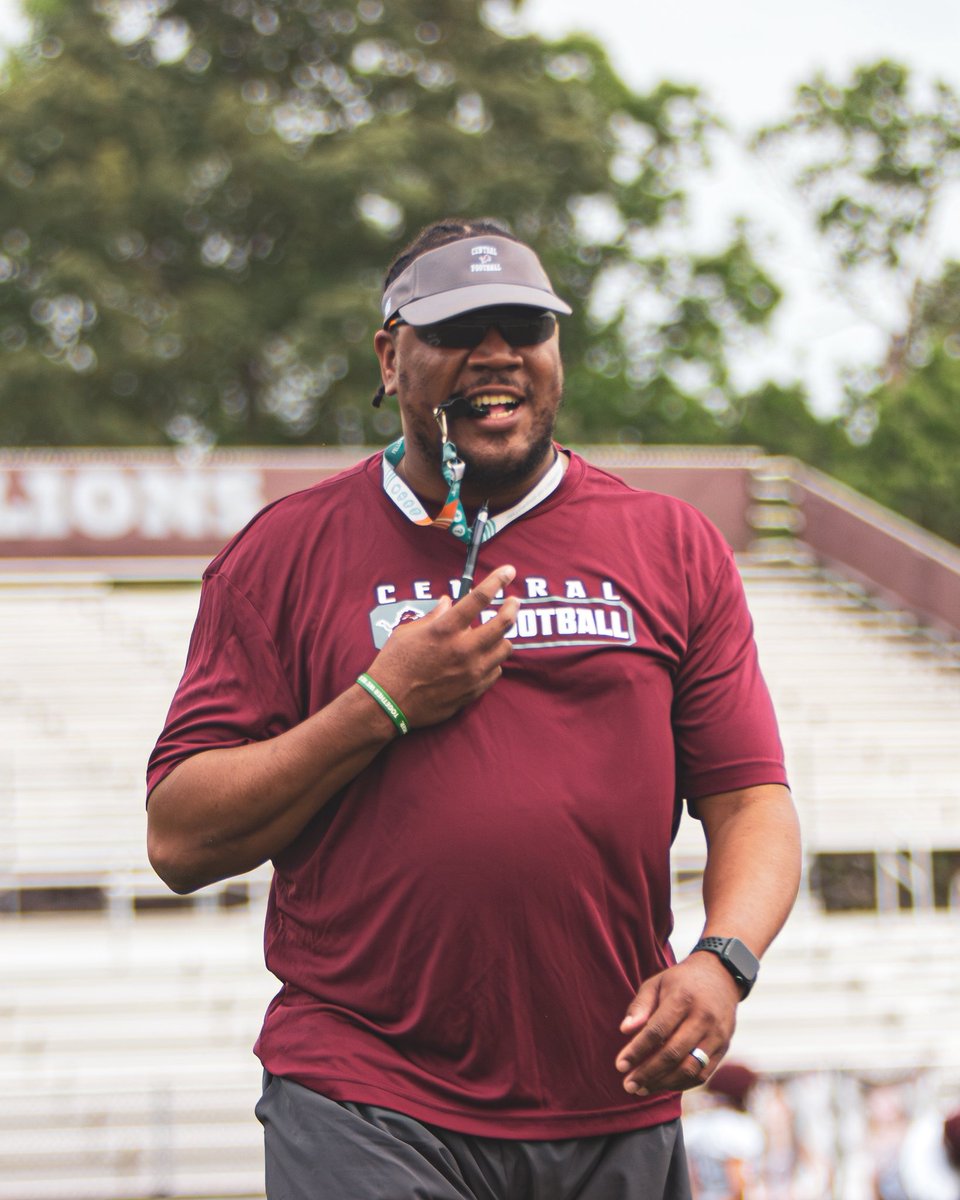 Central Football (@lionstrongfb) on Twitter photo 1st 2 Days of Spring in the Books!
Chasing the best versions of ourselves daily!
#NoExcusesNoExplanations
Go Lions! 🧱
<a href="/mindsetmediastd/">MiNDSET Media</a> <a href="/GradickSports/">Gradick Sports</a> <a href="/HSM_WestGA/">Hometown Sports Media</a> <a href="/NwGaFootball/">NwGa Football</a> 1st 2 Days of Spring in the Books!
Chasing the best versions of ourselves daily!
#NoExcusesNoExplanations
Go Lions! 🧱
<a href="/mindsetmediastd/">MiNDSET Media</a> <a href="/GradickSports/">Gradick Sports</a> <a href="/HSM_WestGA/">Hometown Sports Media</a> <a href="/NwGaFootball/">NwGa Football</a>