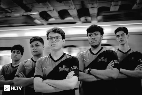 ATENCIÓN 🚨
SE REPORTA QUE SEGUN FUENTES UN JUGADOR DE <a href="/sharksesportsgg/">9FSHARKS</a> 🦈HABRÍA FALLECIDO 🪦⚰️LUEGO DE SU ENCUENTRO FRENTE A <a href="/imperialesports/">Gamdom Imperial</a> 🟢
TODAVÍA LA IDENTIDAD NO FUE DIVULGADA, SE ESPERAN PROXIMOS REPORTES ⌛

via <a href="/luchoforg1/">FORG1</a>