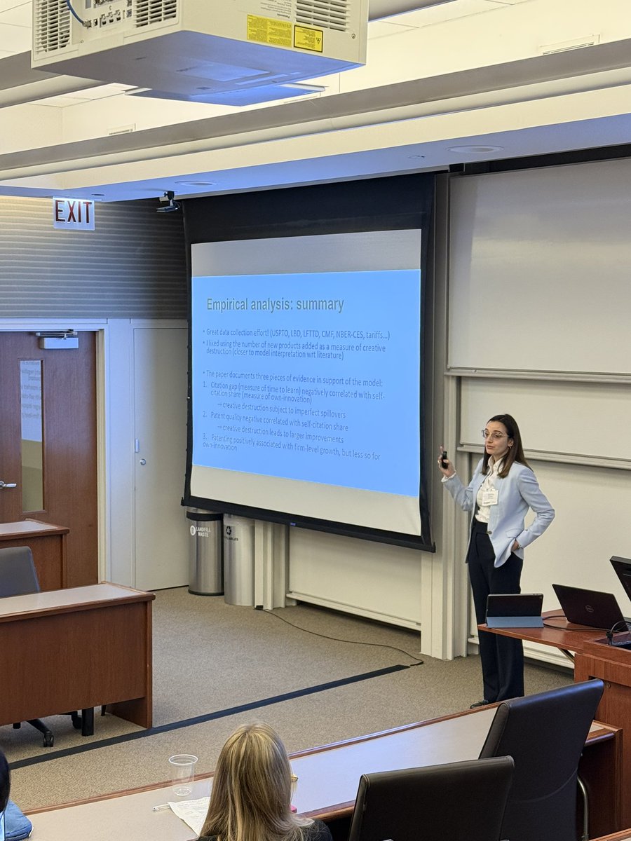 MFRProgram's tweet image. “Heterogenous Innovations and Growth under Imperfect Technology Spillovers” presented by @_seulakim (Penn State) and discussed by @MartaPrato (Bocconi) #EconTwitter