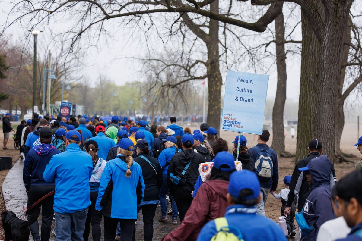 Bell Cause (@bell_cause) on Twitter photo Ce dimanche, des membres de l’#ÉquipeBell participeront à la Marche Faites un pas vers les jeunes de <a href="/jeunessejecoute/">jeunessejecoute</a>. Bell est fière d’être un commanditaire national de l’événement et de soutenir la mission de Jeunesse, J'écoute.
Pour en savoir plus : faitesunpasverslesjeunes.ca Ce dimanche, des membres de l’#ÉquipeBell participeront à la Marche Faites un pas vers les jeunes de <a href="/jeunessejecoute/">jeunessejecoute</a>. Bell est fière d’être un commanditaire national de l’événement et de soutenir la mission de Jeunesse, J'écoute.
Pour en savoir plus : faitesunpasverslesjeunes.ca