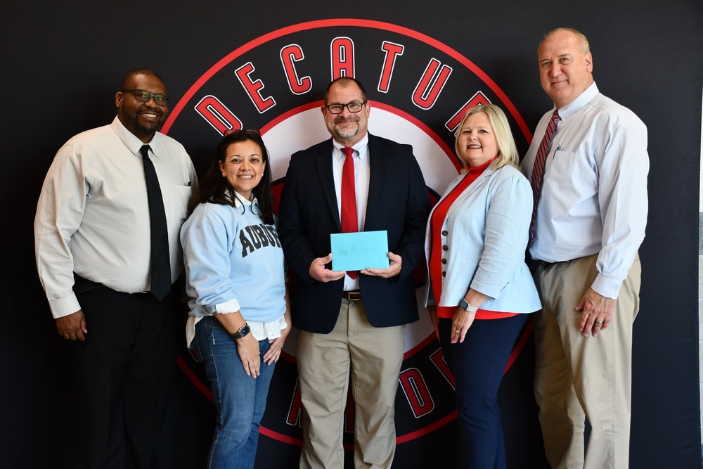 Principal's Day! dcs.edu/o/dhs/article/…