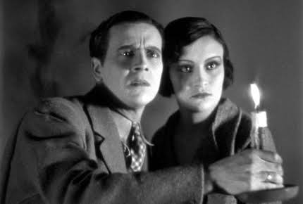 Roberto Coria 🔍 (@rcoriamonter) on Twitter photo Es una auténtica y grata sorpresa que <a href="/CanalOnceTV/">Canal Once</a> esté pasando #ElFantasmaDelConvento (Fernando de Fuentes, 1934), pieza fundacional del #horror nacional. Ojalá la repitan en mejor horario. Y de paso, que programen más películas del género. Es una auténtica y grata sorpresa que <a href="/CanalOnceTV/">Canal Once</a> esté pasando #ElFantasmaDelConvento (Fernando de Fuentes, 1934), pieza fundacional del #horror nacional. Ojalá la repitan en mejor horario. Y de paso, que programen más películas del género.