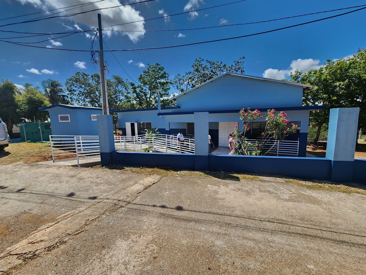 LocalGovJa's tweet image. The new kitchen is equipped with modern equipment and appliances enabling the staff to prepare meals efficiently and safely. 
The new dining area aims to create a more comfortable environment for the 46 residents to enjoy their meals. #LocalGovAtWork #SocialProtection