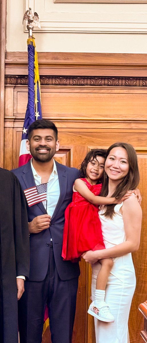 _irtefa's tweet image. Moved to America for school.
Met my wife.
Built a company.
Became a dad.
Today, I became a citizen.
Hard to put into words. But this country changed my life.
Proud to be an American.