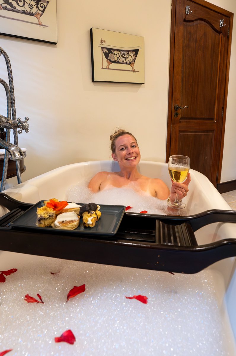 No better way to end the day after being out on safari for most of the day! ❤️#Relaxation