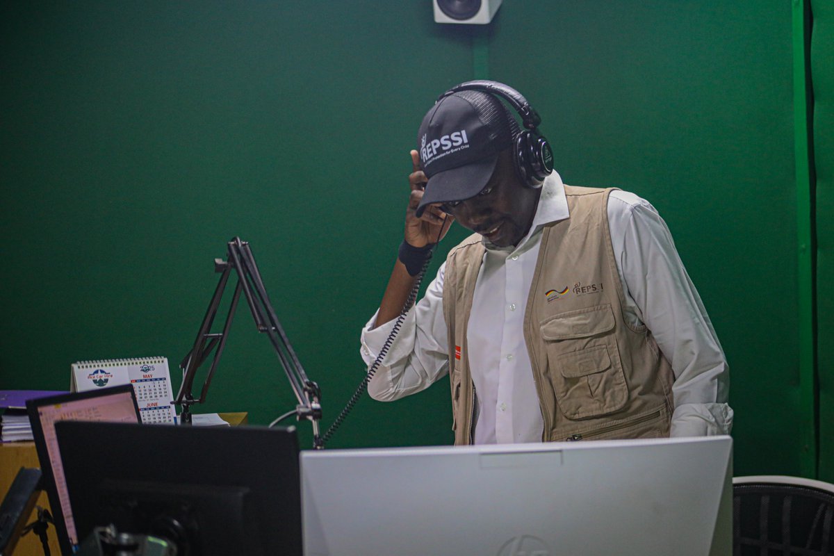 cndanga's tweet image. Visited @yoneco3  ’s helpline, radio station &amp;amp; Chinamamwari Centre in Malawi as part of @RepssiHQ  partnership efforts.

“It’s good to see PSS living and breathing.”

Proud to collaborate with a team that brings psychosocial support to life every day