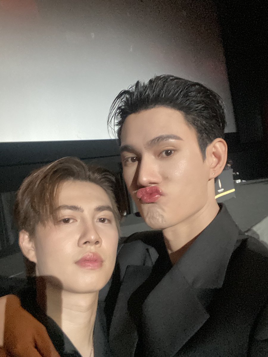 PitBabeSeries's tweet image. First Premiere Dump 🤪🤌🏻

😼 แอดมู่ 
PIT BABE 2 START RACING  
PIT BABE 2 FIRST MATCH 
#PitBabe2EP1
#1stPremiere_PITBABE2