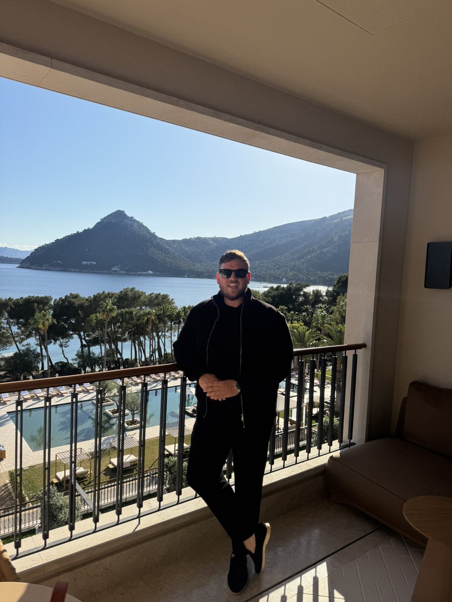 Tim Hyde tweet media