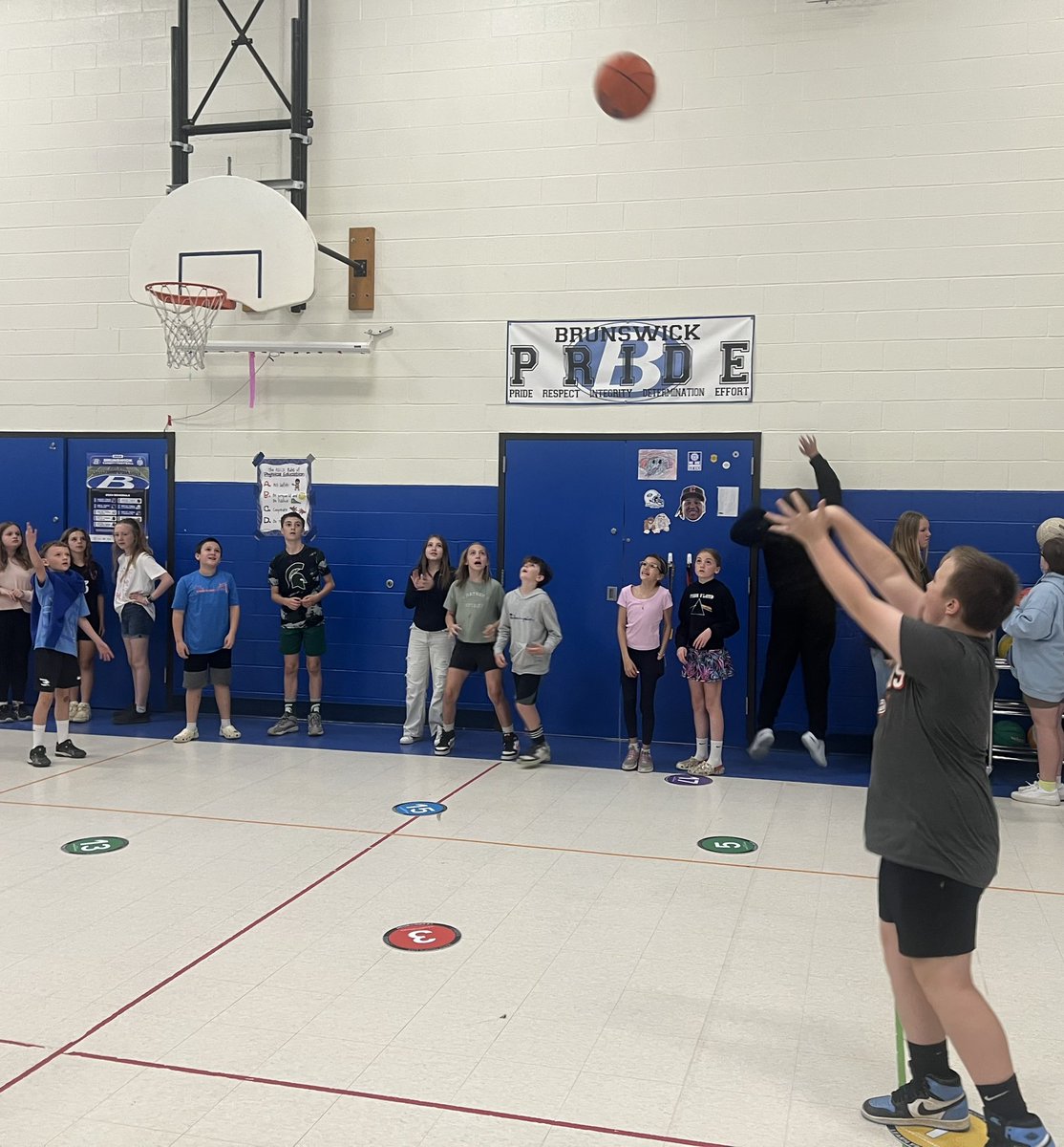 We had so much fun playing NBA Math Hoops LIVE today! <a href="/BCSDHuntington/">Huntington Elementary</a>