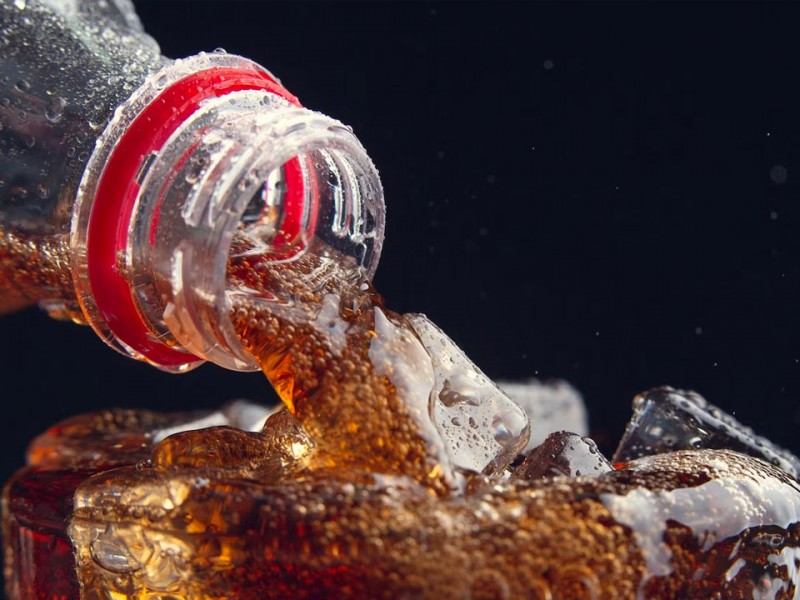 ¿El final de una historia de amor?
La Asociación Estadounidense del Corazón publicó un estudio que encontró que beber dos o más bebidas endulzadas artificialmente al día está relacionado con un mayor riesgo de derrames cerebrales, ataques cardíacos y muerte prematura