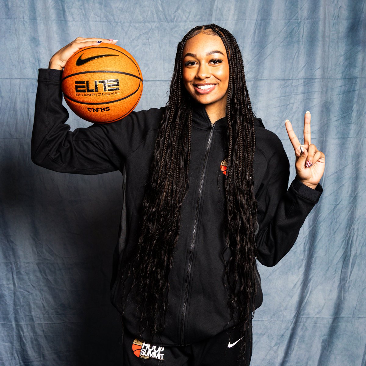 USABJNT (@usabjnt) on Twitter photo HBD to #USABWU18 gold medalist & 2025 Nike Hoop Summit Team member <a href="/Madison28185042/">Dabeautifulballa40</a>! ๐บ๐ธ #USABfamily HBD to #USABWU18 gold medalist & 2025 Nike Hoop Summit Team member <a href="/Madison28185042/">Dabeautifulballa40</a>! ๐บ๐ธ #USABfamily