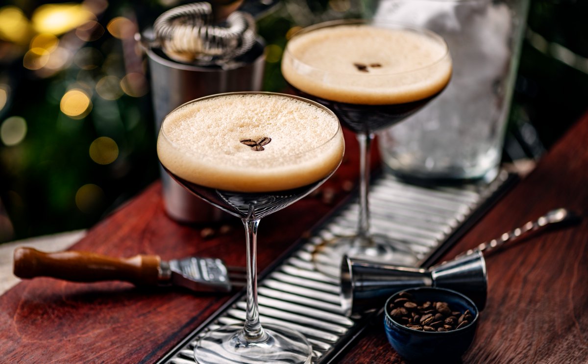 That late-night #espresso martini might hit the spot - but it could sabotage your sleep. Our #sleepmedicine specialist says caffeine can keep you from falling asleep &amp; alcohol can disrupt your ability to stay asleep. Pairing the two? “A double whammy.” bloom.bg/4lE8f2S