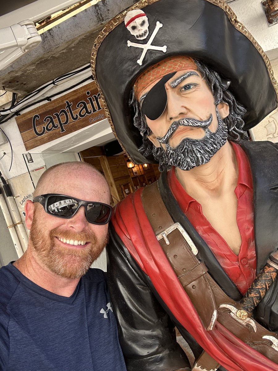 Austin925262162's tweet image. Got my last account suspended for “not being authentic”…. Well here I am, I’m back living my most authentic life. 🖕 X support they can eat a bag of you know what. That authentic enough! 🤣🇺🇸🤙