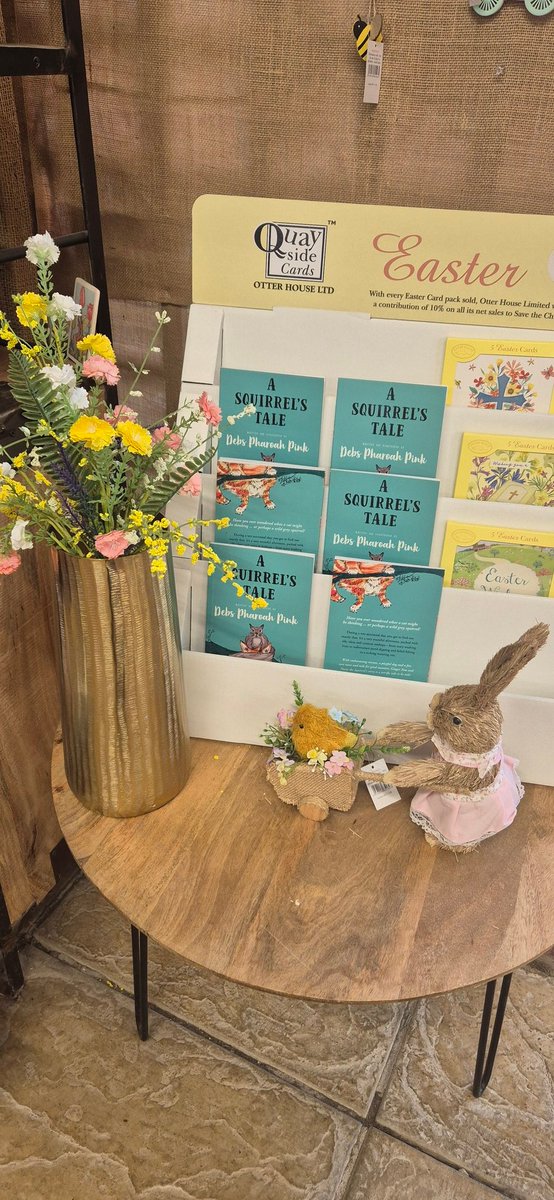 So happy to see my book on display at <a href="/Wolvercroft/">Wolvercroft</a> gardencentre📖🐿🙏💖
