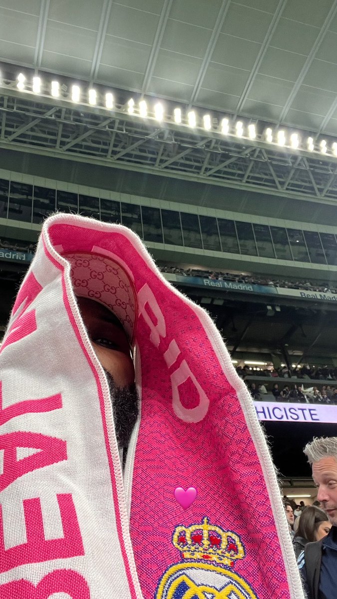 🦇🇦🇴 tweet media