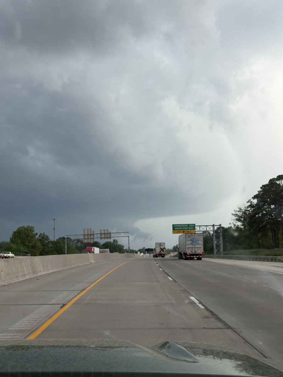 madisonmichel12's tweet photo. @KARK4News @KARK4News https://t.co/vtmNgBLwE5