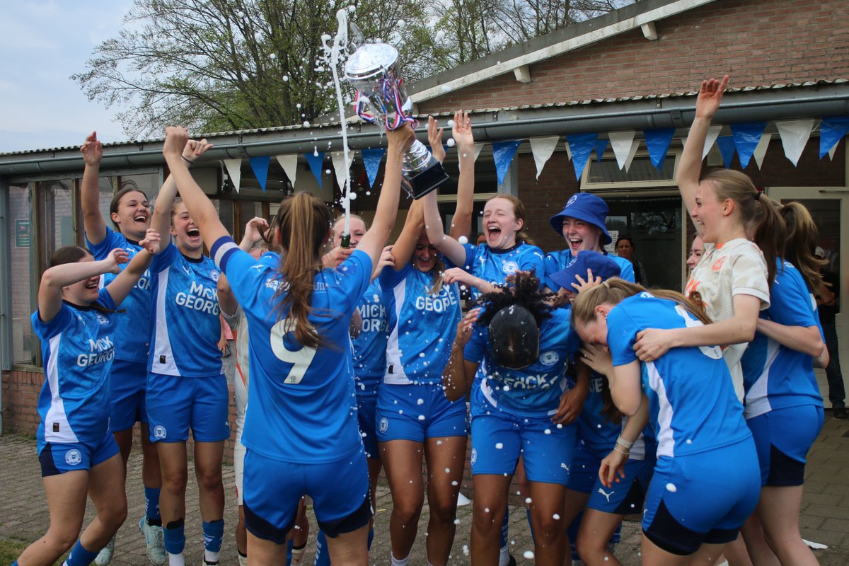 ThePoshGirlsFP's tweet photo. 🏆🇳🇱 Peterborough United Foundation's Girls Scholarship Team - Easter Open 2025 Winners! 

#pufc https://t.co/5zXlXON8cs